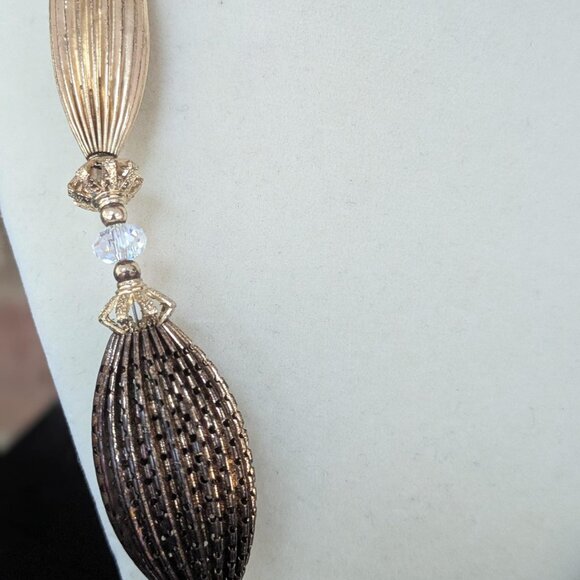Vintage Gold Filigree Necklace, 1960s Conical Bead Link Chain - Picture 5 of 7